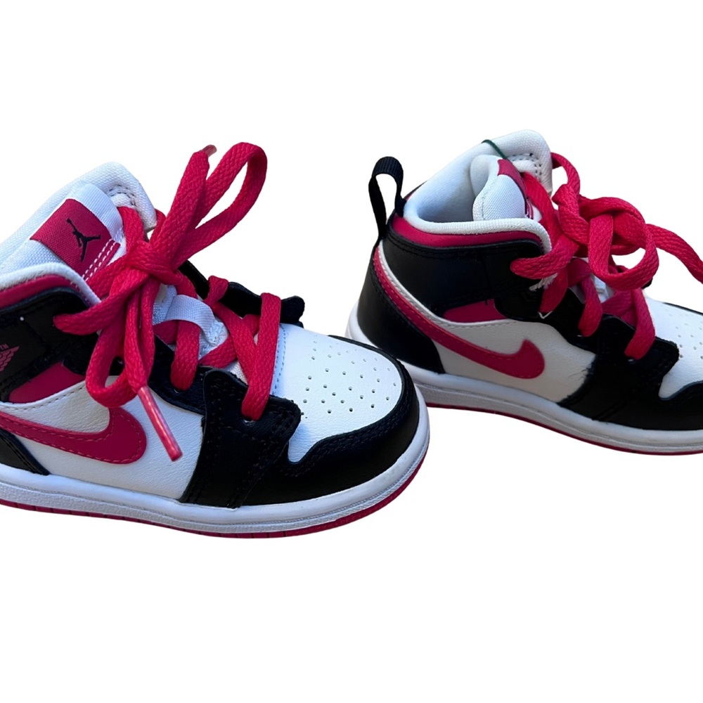 Jordan 1 Mid Toddler Chicago Bred Black Red White Sneakers Brand New No Box